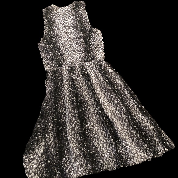 Balenciaga silk lined feather dress - Picture 2 of 5